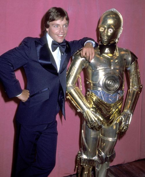 yahooentertainment: 38 Years of Star Wars on the Red Carpet 