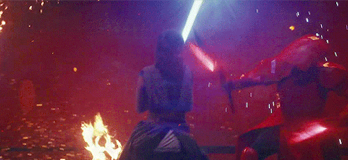 satiines:kylo + glances at rey