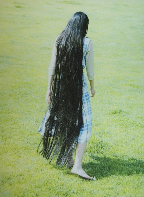 potledomland:Ayu Gani from Asia’s Next Top Model in a wonderfully creepy editorial for Under the Influence mag.