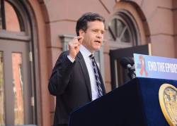 micdotcom: Brad Hoylman, out gay New York state senator, finds swastika in his apartment building One of the vilest symbols of white supremacy, the swastika, was carved inside a Manhattan apartment building. One of its residents is out gay New York state