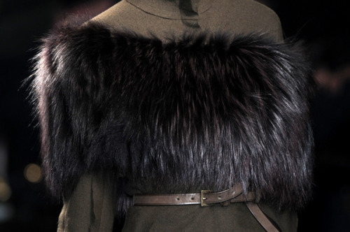 magdalenafrackowiakfanblog:  Lanvin F/W 2009-10 