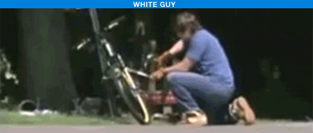 toplioncub:  liftedandgiftedd:   3 people stealing the same bike [video]  smh…  Social experiment on the reactions people will have over three different people stealing a bike. One white girl, a white guy and a black guy. People gave the white guy a