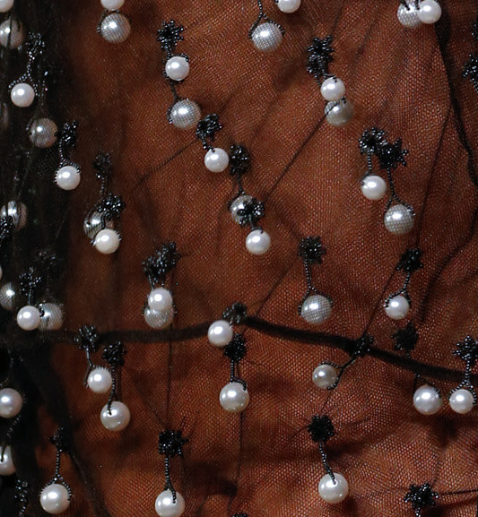 vagueism:  details at   Givenchy RTW Spring 2016   