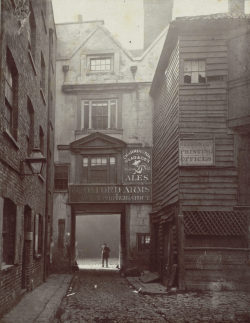 sodomyandunpleasantaccents: grace-from-dogville:  1870s photography of buildings in London just before they got demolished  Such a tragic loss of history. 