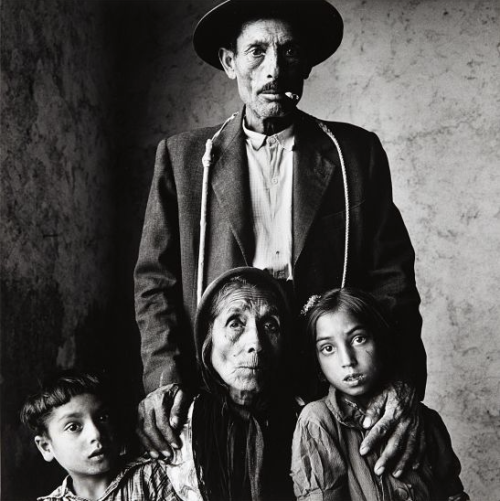 Porn Pics kvetchlandia:Irving Penn     Roma Family, Extremadura,