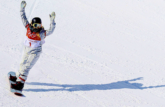 quicksiluers: Congrats to Chloe Kim for winning gold in the Women’s Halfpipe Competition