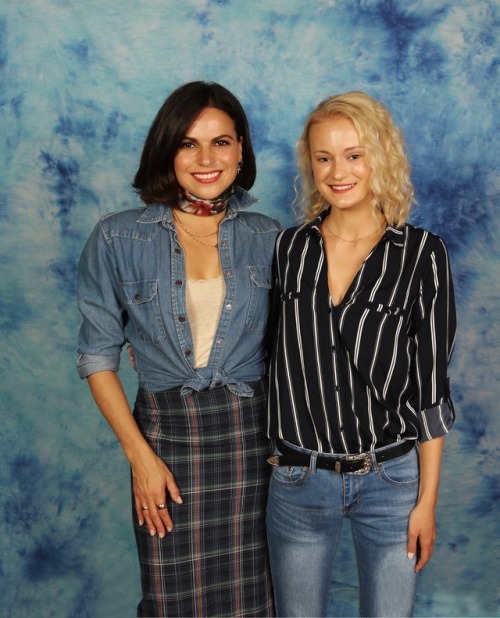 Second time meeting Lana Parrilla at Starfury’s Enchanted Con. Such a warm, inspiring, kind an