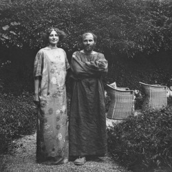 voortbestaan: Gustav Klimt and Emilie Flöge, 1908