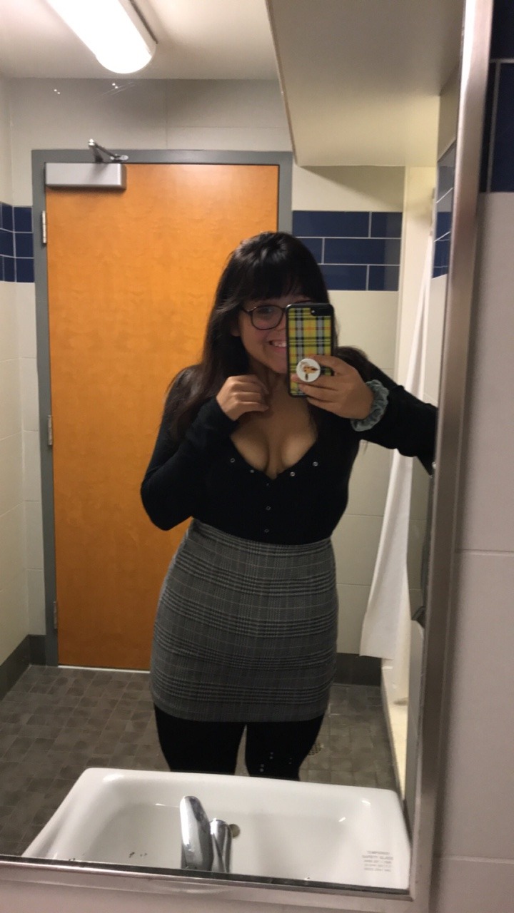 youremycupoftee:  In case anyone was curious about my outfit today😊