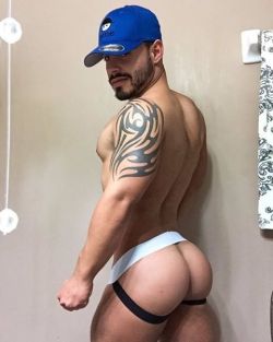 Men's Butts and Ass