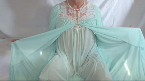 Lazy Saturday, this is one sissy outfit I love to wear