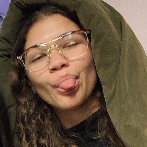 Zendaya Icons Without Psd. Rt Or Reblog If U Save Pls