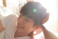 alohomorashlie:  #ashlie look   #okay so   #this is him   #after he plops onto