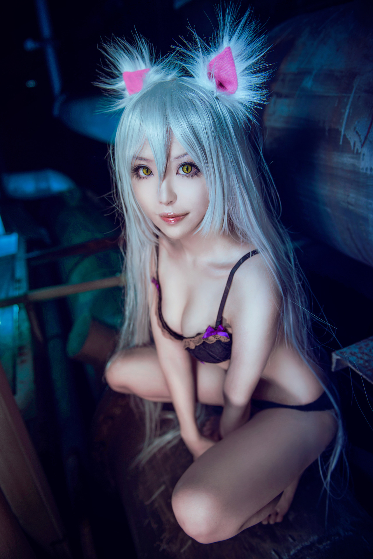 scandalousgaijin:  black hanekawa