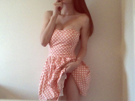 anna-valentia:Polka dot baby 🍄🙊onlyfans • reddit