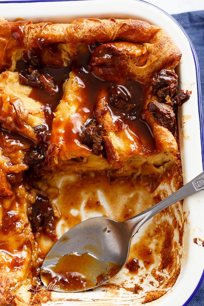 sweetoothgirl:    STICKY DATE FRENCH TOAST BAKE   