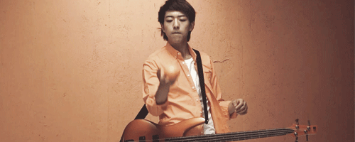 shinigamirukiasr-deactivated201:  CNBlue K.food CF: Lee Jungshin x Persimmon 