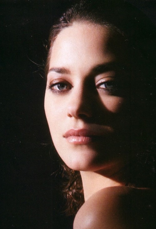 salveo2-deactivated20130804:  Marion Cotillard for Elle France, May 2005