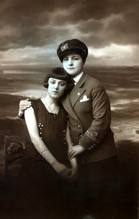 thegayreich: Timeless Love - Lesbian Couples