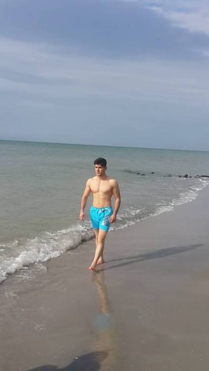 HOT TURKISH AND KURDISH GUYS