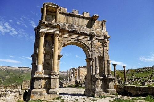 malemalefica:The Arch of Triumph of Caracalla (Djémila, Algeria) was erected in the year 216 