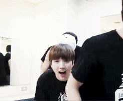 tienyeol:o(^∀^*)o 