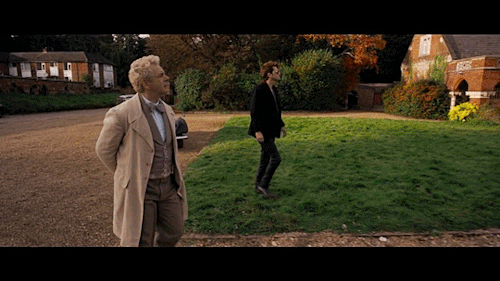 dykeiel:insertusernameici:I just laugh everytime. Evil deed of the day: Walk on the grass.