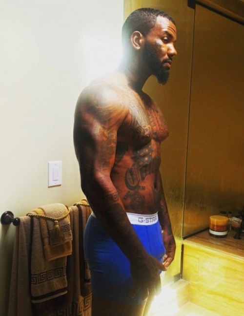 blackstripperworshippers: @theGame I u G