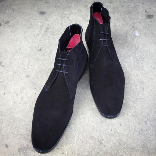 The “Arran” on the traditional round GG 06 last. Made to Order in black suede with navy 