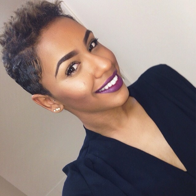 tayelchapo:  mytinyisabella:  Selfie game like…..hey.  Giving me life rn