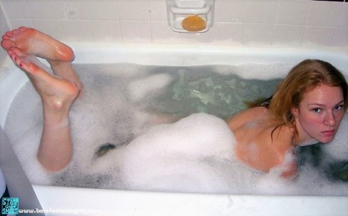 jennsummers50: Pamela and her big feet are getting wet in bathtub ( by request :) ~Jen~via - bfcgs