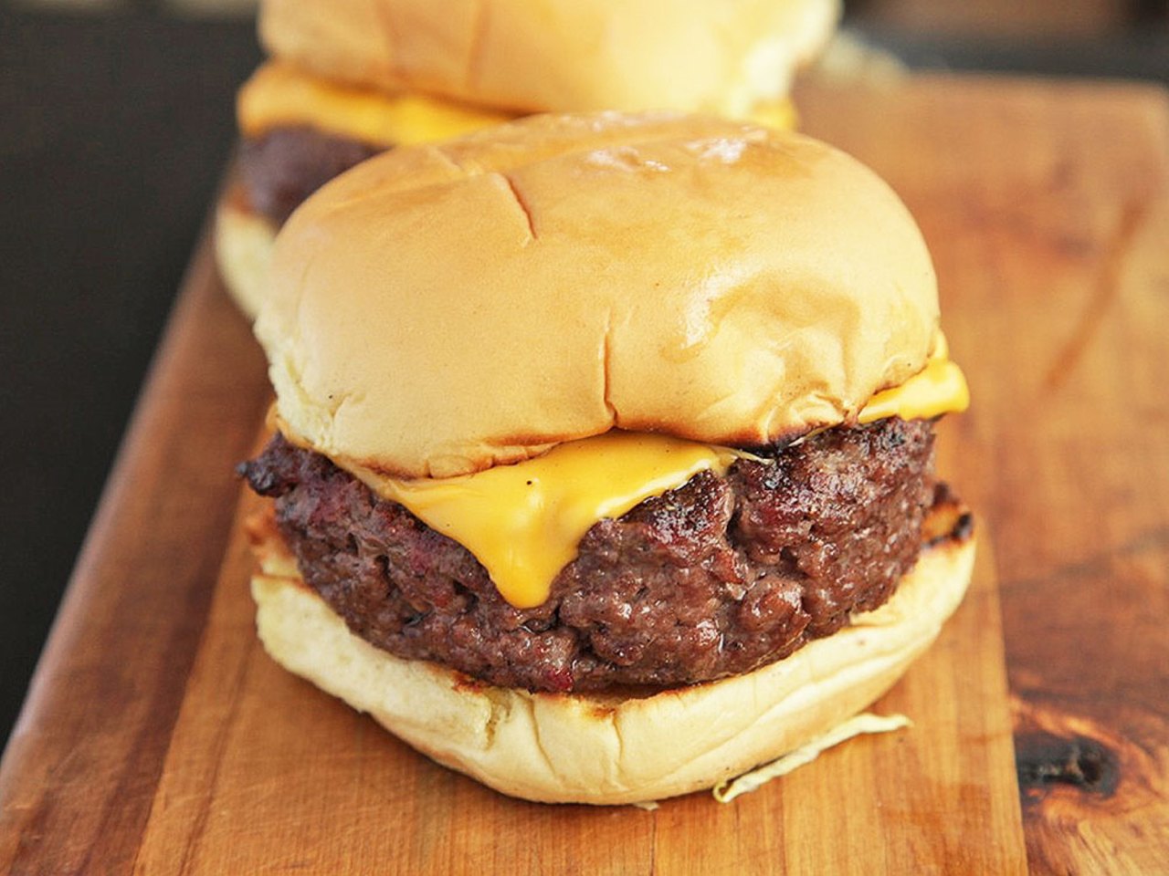food-everybody-loves:  Click here to see more 