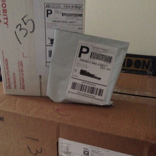 lovespicyj:  Just checked mail. Gotta love my fans…