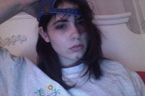 realigions:  gif:  add these to my modeling portfolio  You are such a babe my head hurts
