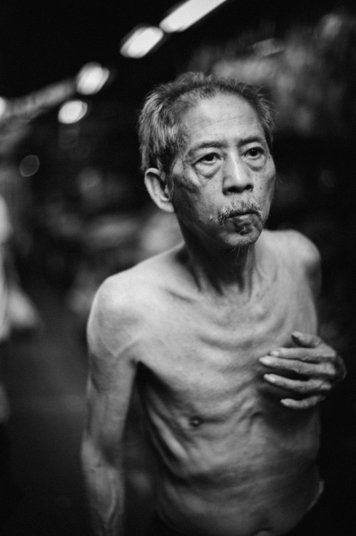 garygraphy: bare bones bangkok