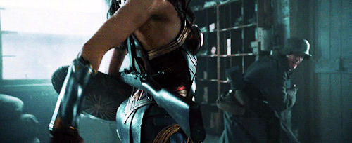 jason-todds:The gods made the Amazons to restore peace to the world and it’s what I’m going to do. 