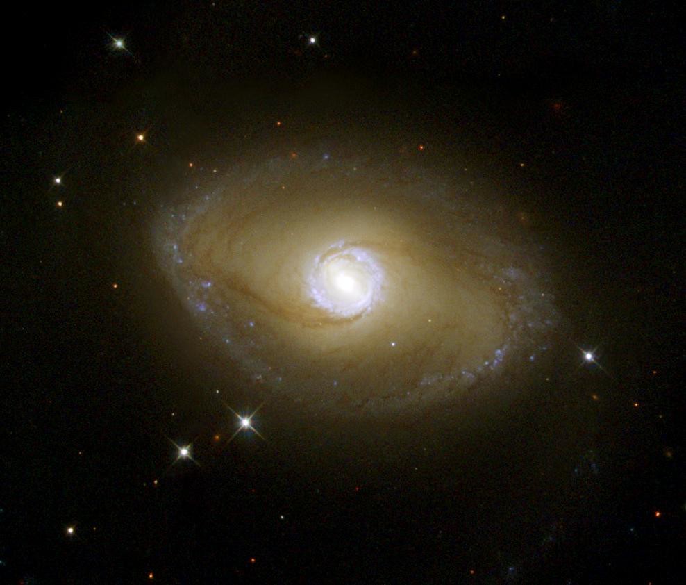 Spiral Galaxy NGC 6782 by NASA Hubble