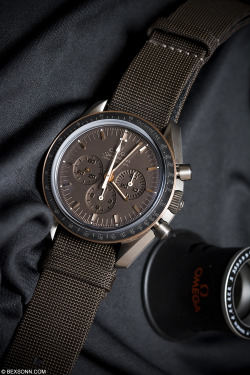 bexsonn:  The #Omega #Speedmaster Apollo 11 45th Anniversary Limited Edition Read The Full Post 