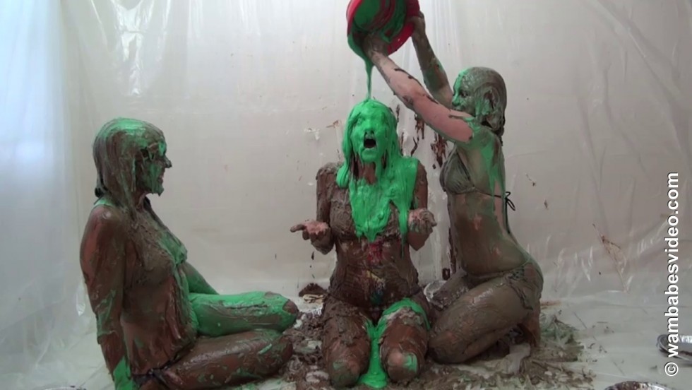 wampicsandgifs:  wambabes.com
