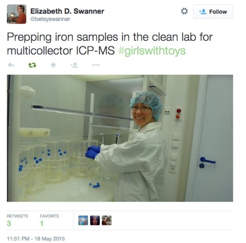 shychemist:One of my favourite twitter trending topics I’ve seen in a while: #GirlsWithToys.This cam
