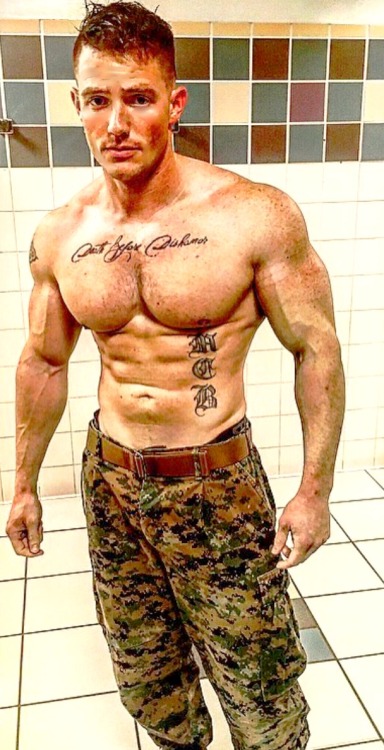 Mmmilitary Men