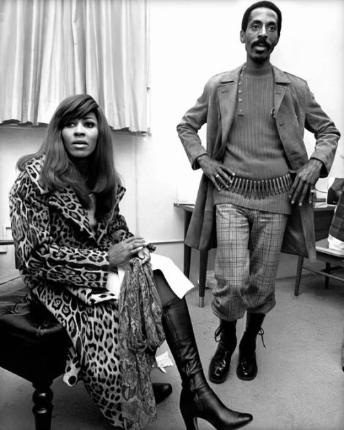 twixnmix:Ike & Tina Turner photographed by Tom Copi, 1971.
