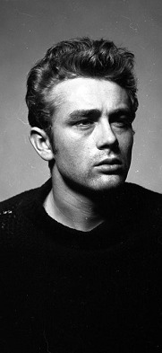 pierppasolini:  James Dean photographed by adult photos