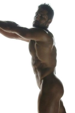 russmusclebear:  http://russmusclebear.tumblr.com/