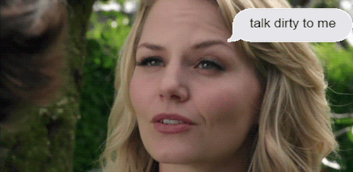 superfluous-stuckupitude:  Swan + Text Messages (3/?)