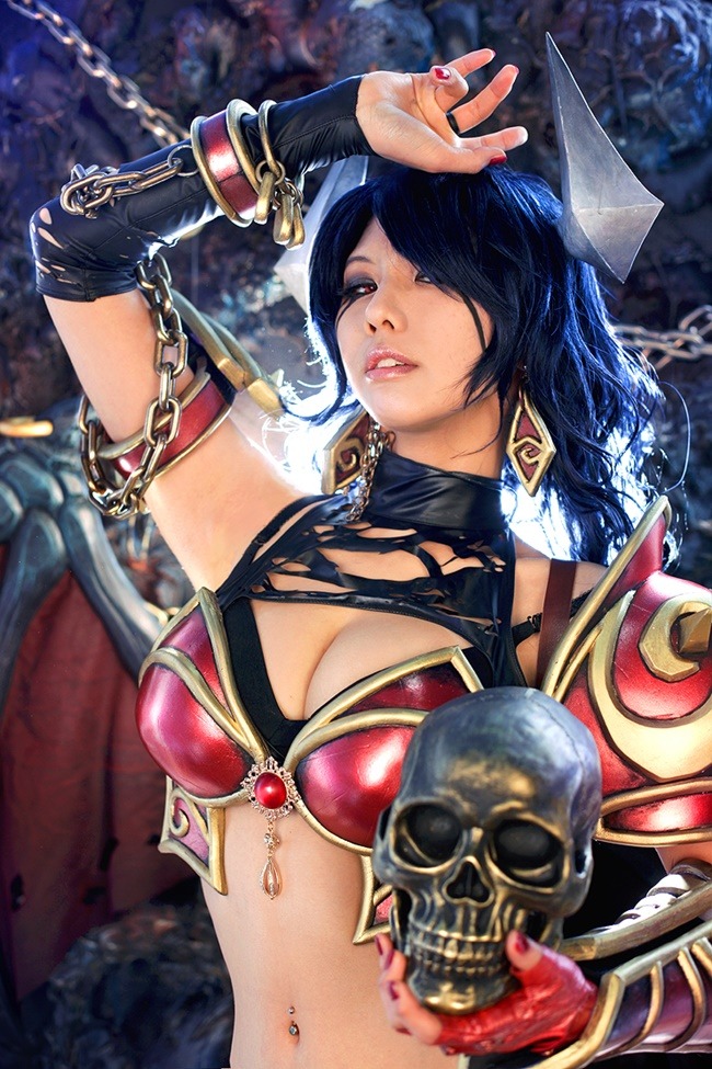 cosplayeverywhere:  DOTA2 ~  Akasha (The Queen of Pain)