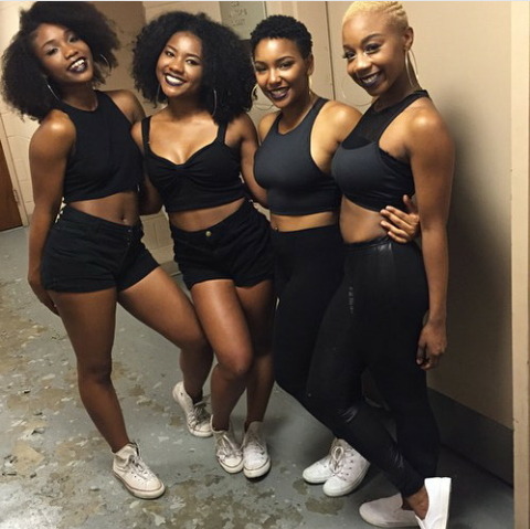 unfriendlyblackshawty:  ohsovivrant:  xxlaneshaxx:  jjsinterlude:  kvmes:  When black girls stay winning 24/7 😻🔥🔥🔥🔥  Black girl squads 🙌🏾  😍😍😍  I love this!  This is amazing. I love it!!!!   Mad beautiful yo !