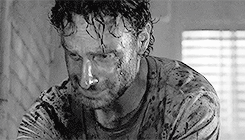 newtstiles:  &ldquo;The pain doesn’t go away. You just make room for it.”