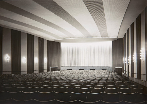 Karl Hugo Schmölz, Cinemas in post-war western Germany, early 1950s. Gelatin silver prints. © Archiv