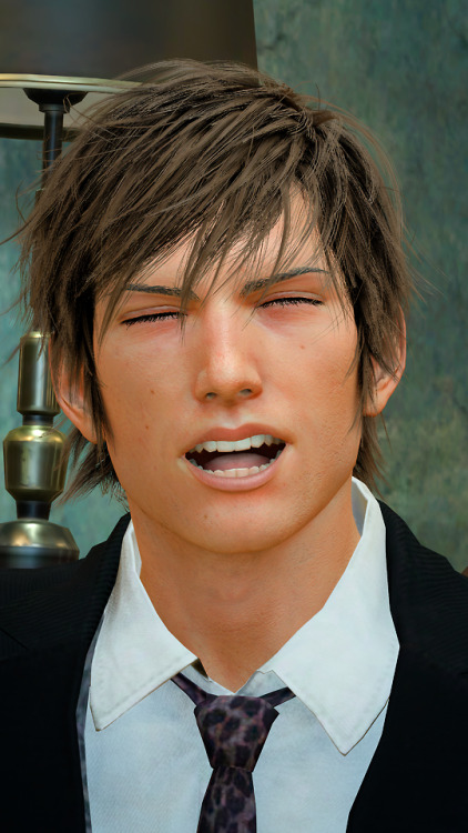 ipromptography: mr sexyface Thank you @finalfantasyxv thank you.